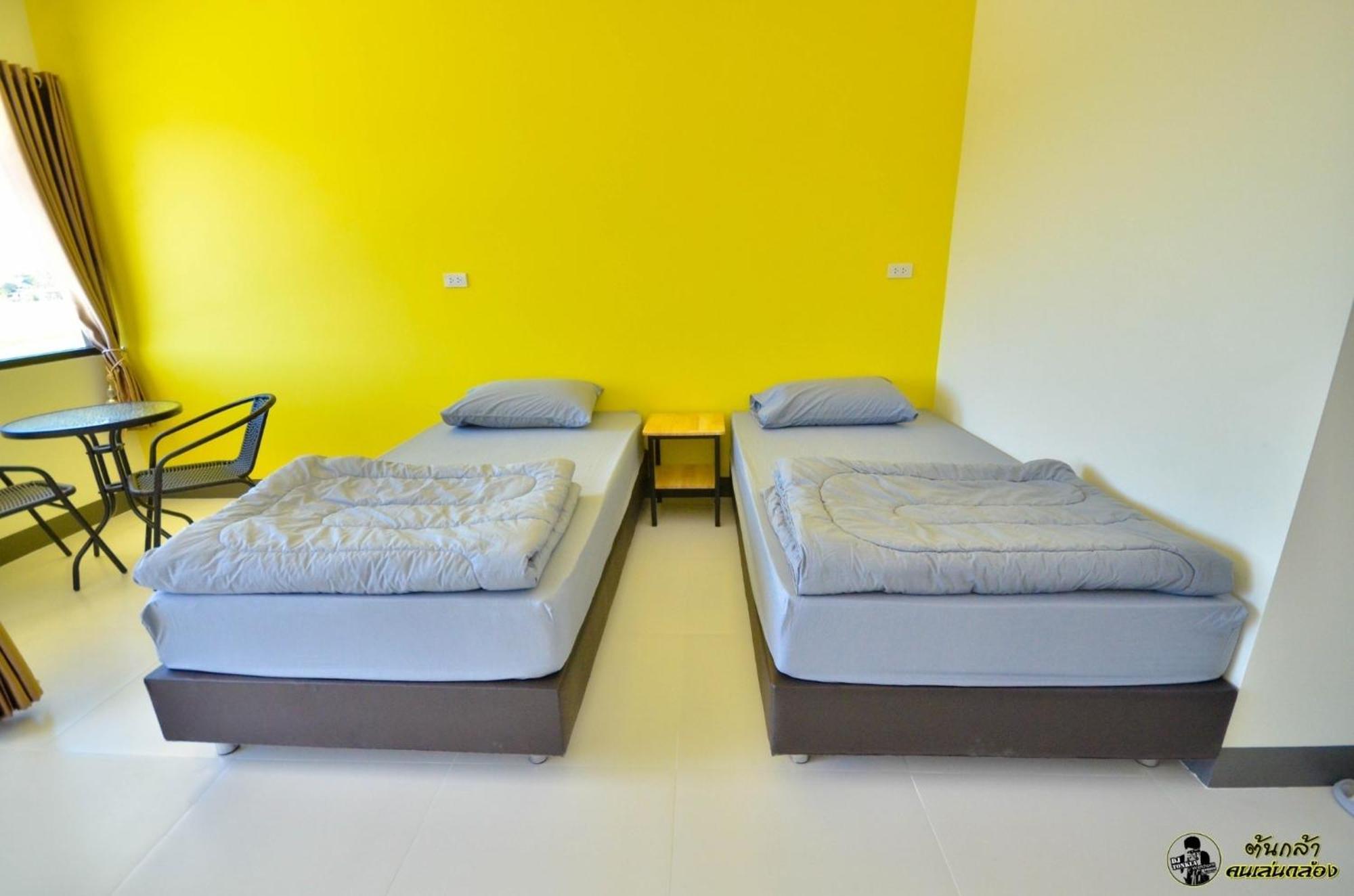 แอ่ว-ดีld Hotel&Residences Ngao Exterior foto